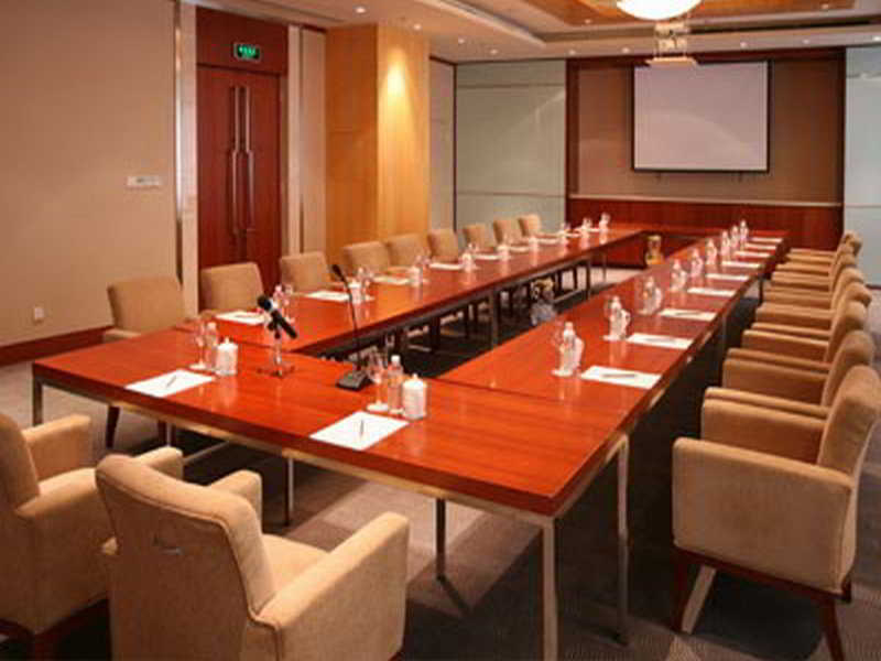 โรงแรมพาร์ควิว 4* เซี่ยงไฮ้
